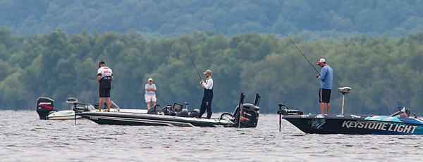 Guide service for Matt Stefan professional fishing