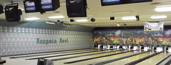 bowling alley in Waupaca, WI