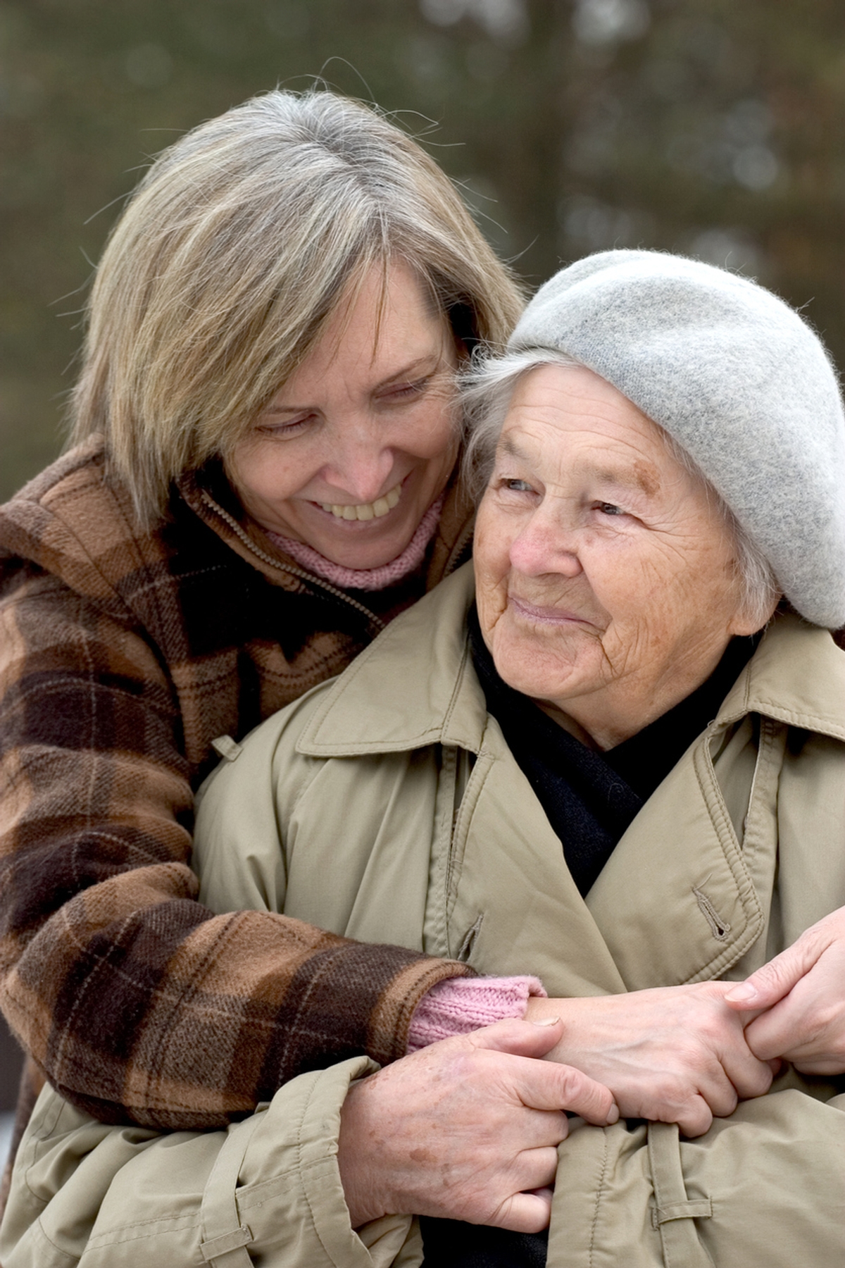 Home for the Holidays: A checklist for visiting elderly parents living alone