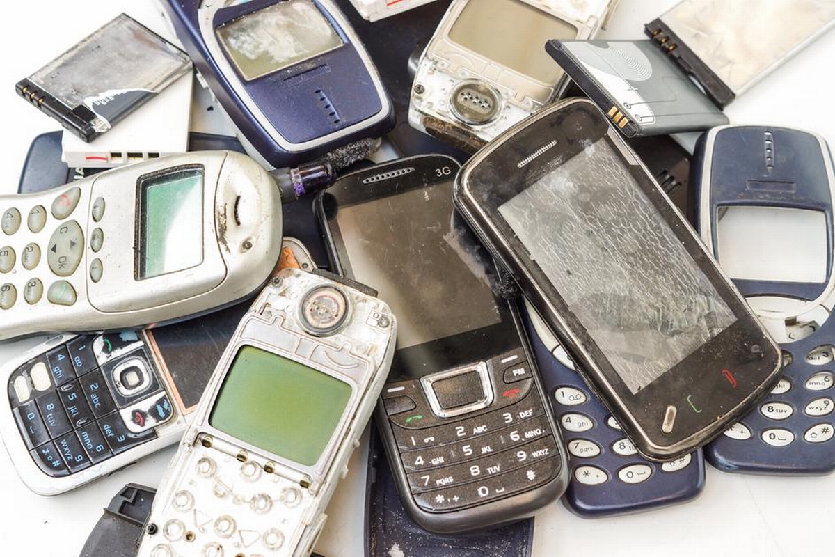 From E-Waste to E-Wave: How Electronic Recycling Is Revolutionizing Tech Refurbishment