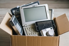 What to Do With Old Electronic Devices Instead of Throwing Them Away